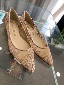 2353 BALLERINA IN PIZZO...